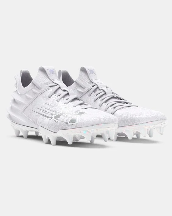 - Pet stroller can be taken on the planeMen's UA Blur 2 MC Suede Football Cleat - White/Metallic Silver