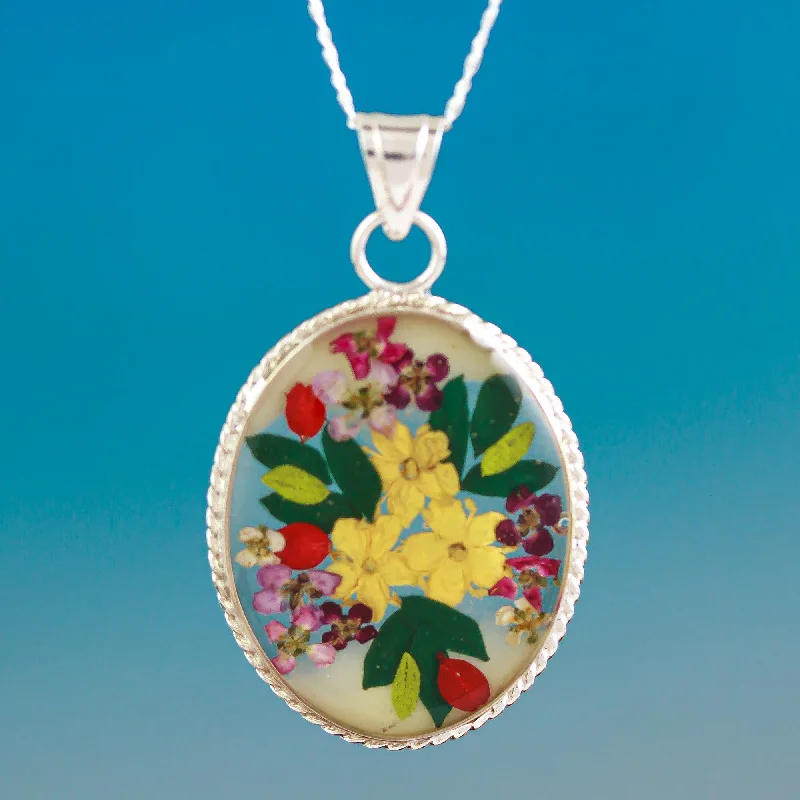 - Pet vitamin complex nutrition tabletsAntique Daffodils Old Fashioned Pendant Necklace with Flowers in Resin